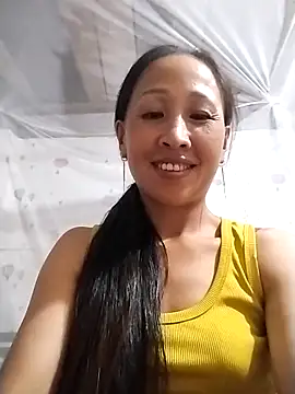 Snapshot of cute_love00 chatting on 09.23.25 cute love00 online show from 09.23.25