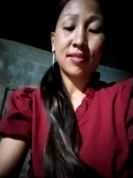 Snapshot of cute_love00 chatting on 10.19.25 cute love00 online show from 10.19.25