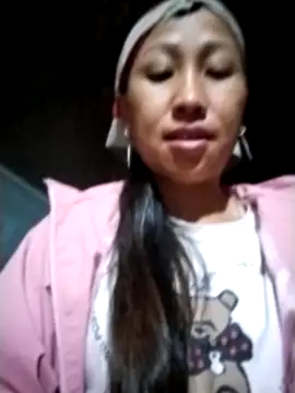 Snapshot of cute_love00 chatting on 10.24.25 cute love00 online show from 10.24.25