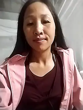 cute love00 online show from 11.08.25