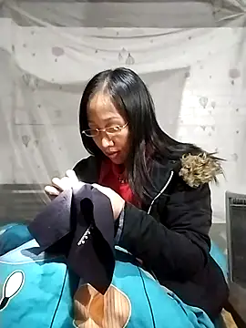 cute love00 online show from 01.09.26