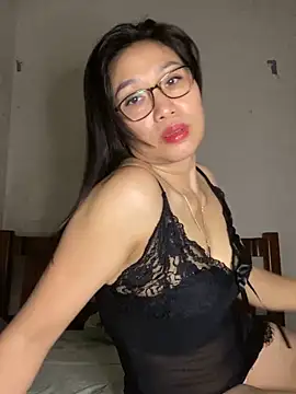 Snapshot of Vitamin_sexy chatting on 10.12.25 Vitamin sexy online show from 10.12.25