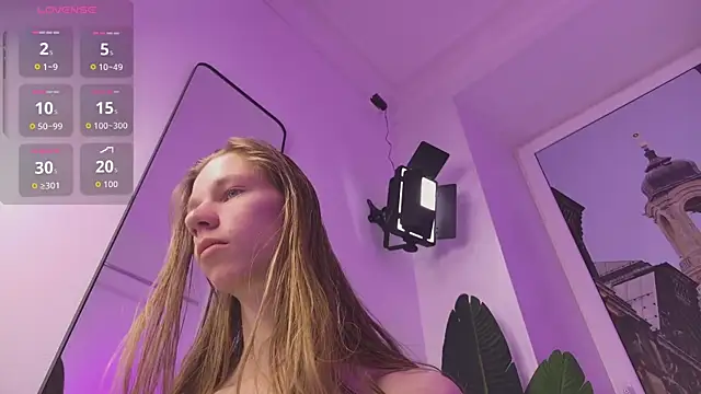 TheodoreMcLovin online show from 09.10.25