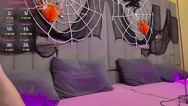 TheodoreMcLovin online show from 10.14.25