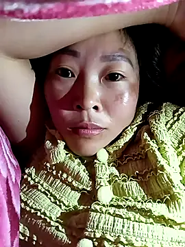 Snapshot of vivi_cute chatting on 09.21.25 vivi cute online show from 09.21.25