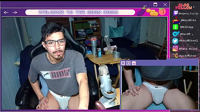 Snapshot of HarddMikee chatting on 07.23.26 HarddMikee online show from 07.23.26