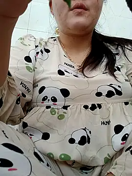  Babyrose  online show from 02.10.26