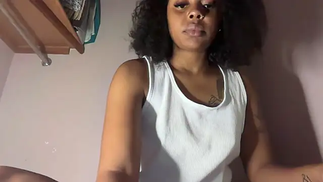 Liaprettygirl online show from 03.15.26