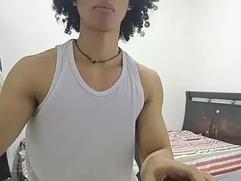 SoloRizo online show from 10.04.25