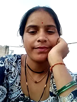 Snapshot of Mohini-xx chatting on 09.15.25 Mohini-xx online show from 09.15.25