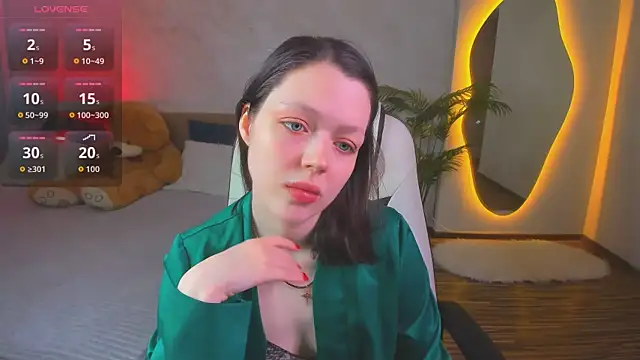 Lunar Lily online show from 03.13.26