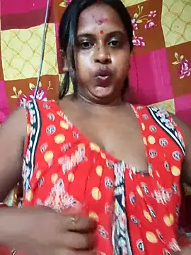 Snapshot of Hot-Show2 chatting on 10.06.25 Hot-Show2 online show from 10.06.25