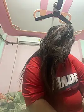 indian-hotmilfs online show from 11.14.25