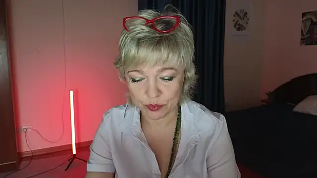 Rosette Pricky online show from 11.05.25