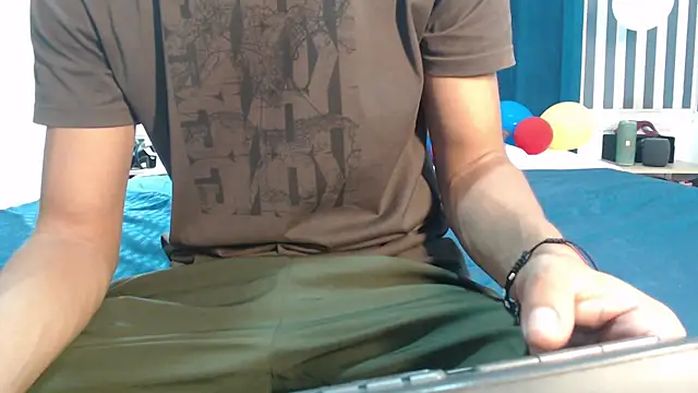 latinbigcrazy online show from 06.30.26