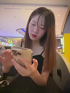 littleqiu online show from 09.17.25