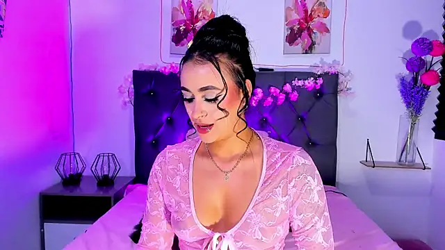 SagiraBelle online show from 04.16.26