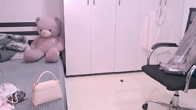 bunny b4nny online show from 09.24.25