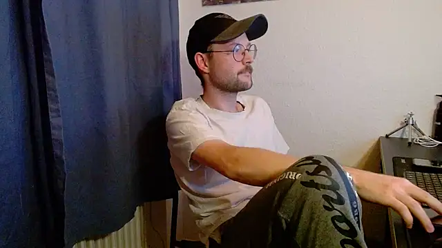 ChefDeLust online show from 10.20.25