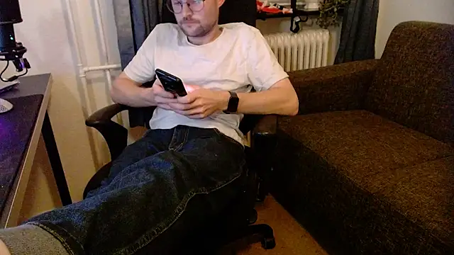 ChefDeLust online show from 10.31.25