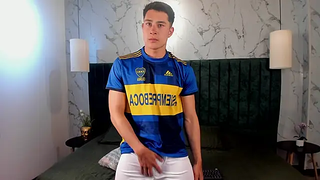 AustinJones  online show from 09.14.25