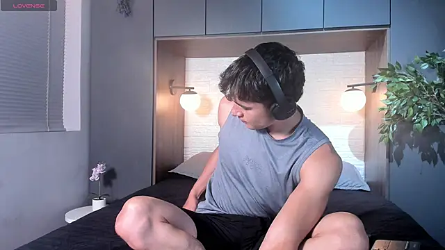 AustinJones  online show from 02.02.26