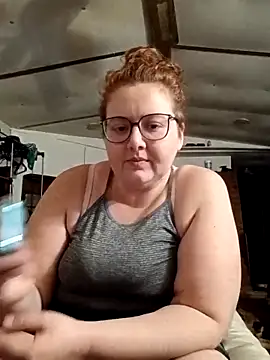 XEmoxkittyx online show from 02.22.26