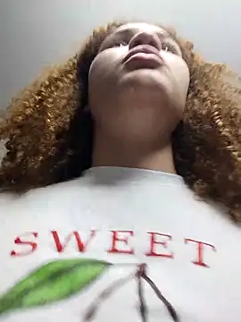 SirenRouge 69 online show from 12.15.25