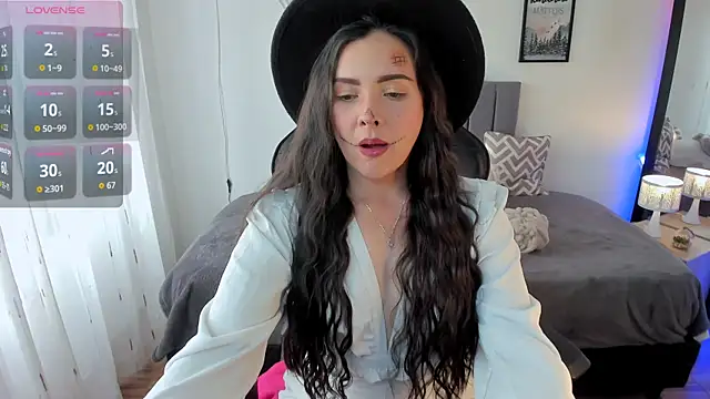 amaia monet online show from 10.20.25