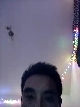 Snapshot of DanBfl chatting on 09.15.25 DanBfl online show from 09.15.25