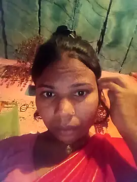 Snapshot of Rubi_sarma chatting on 11.11.25 Rubi sarma online show from 11.11.25