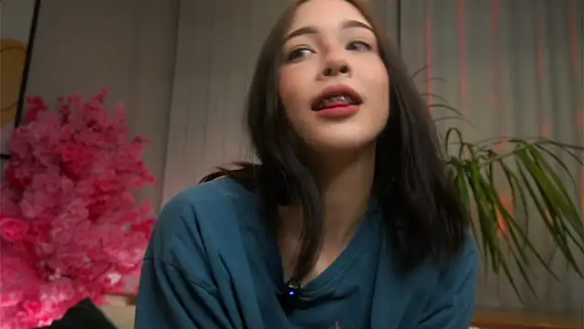 EviaRabasca online show from 10.14.25