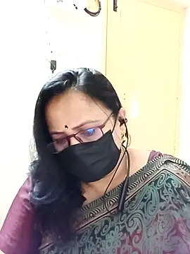Snapshot of Ananya_flower chatting on 09.25.25 Ananya flower online show from 09.25.25
