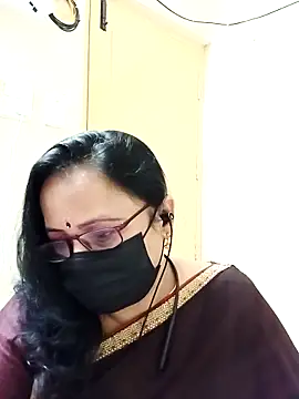 Snapshot of Ananya_flower chatting on 09.26.25 Ananya flower online show from 09.26.25