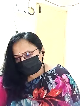 Snapshot of Ananya_flower chatting on 10.06.25 Ananya flower online show from 10.06.25