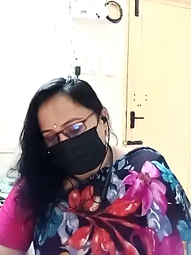 Snapshot of Ananya_flower chatting on 10.07.25 Ananya flower online show from 10.07.25