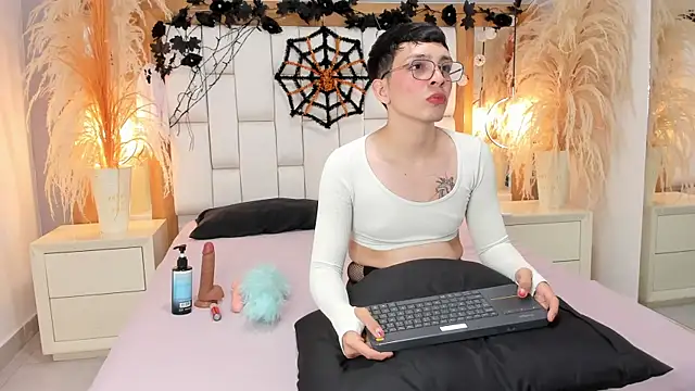 LiamHeat online show from 10.29.25