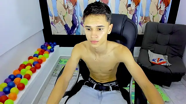 Aron Boyy online show from 09.14.25