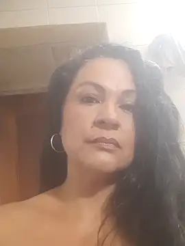 Snapshot of FunnyMatureXxX chatting on 07.18.26 FunnyMatureXxX online show from 07.18.26