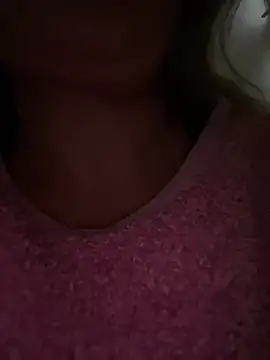 Snapshot of Lucy_Milf_474 chatting on 03.25.26 Lucy Milf 474 online show from 03.25.26