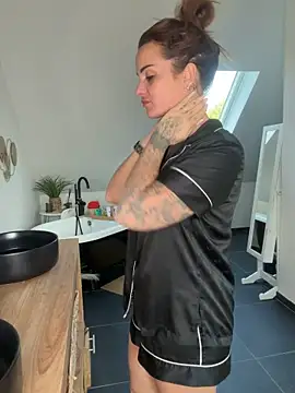 AmyStone   online show from 03.22.26