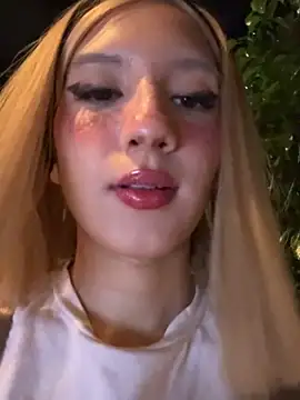 SweetBunnyGF online show from 11.20.25