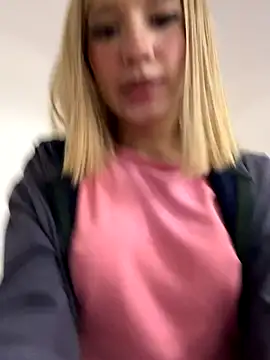 SweetBunnyGF online show from 11.21.25