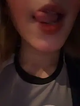 SweetBunnyGF online show from 02.10.26