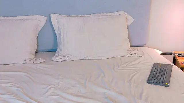 CathMellow online show from 11.09.25