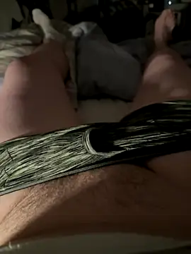 Snapshot of slavebitch228 chatting on 12.04.25 slavebitch228 online show from 12.04.25