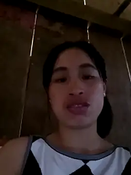 Snapshot of misa_00 chatting on 04.18.26 misa 00 online show from 04.18.26