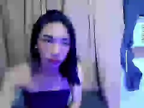 Aiko shemalexxx online show from 11.13.25