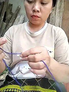 venu00 online show from 04.09.26