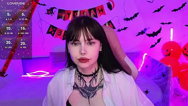 Morana Batt online show from 10.30.25